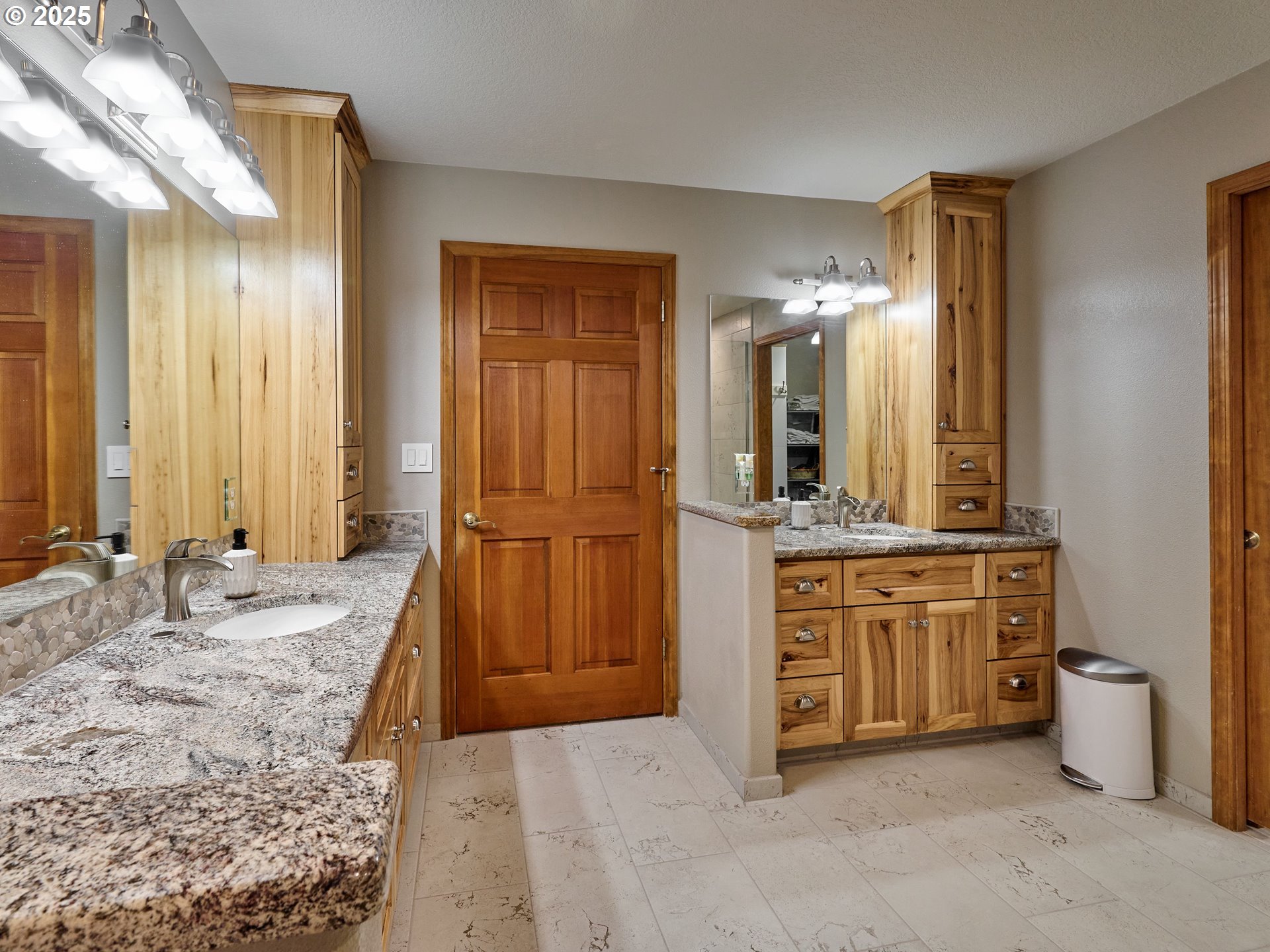 23456 South Schieffer Road Colton, OR 97017 - Photo 21 of 48 a bathroom with a granite countertop sink and a mirror