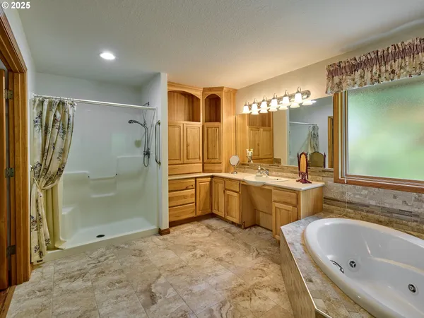 a view of a storage & utility room