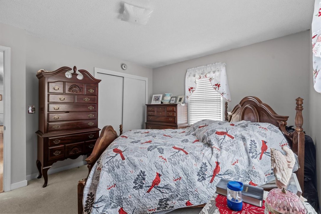 500 West Rutherford Street Landrum, SC 29356 - Photo 18 of 28