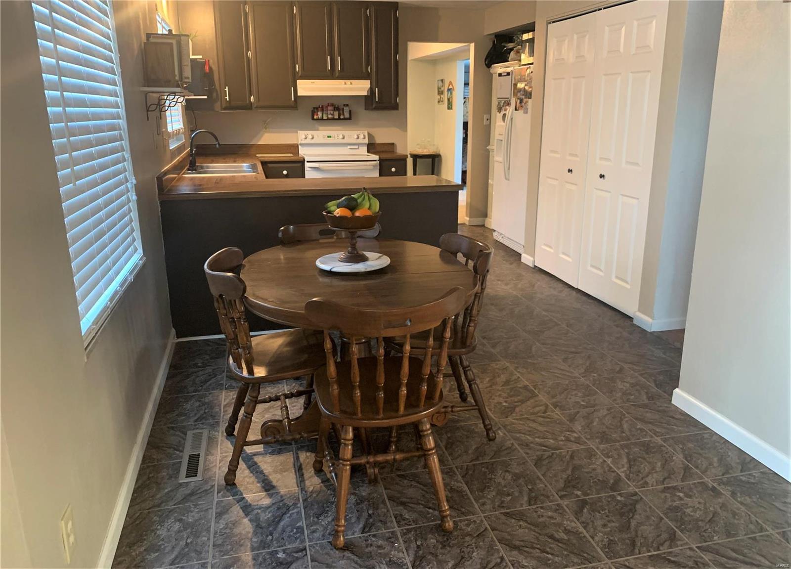 205 Shiloh Station Road O'Fallon, IL 62269 - Photo 19 of 55