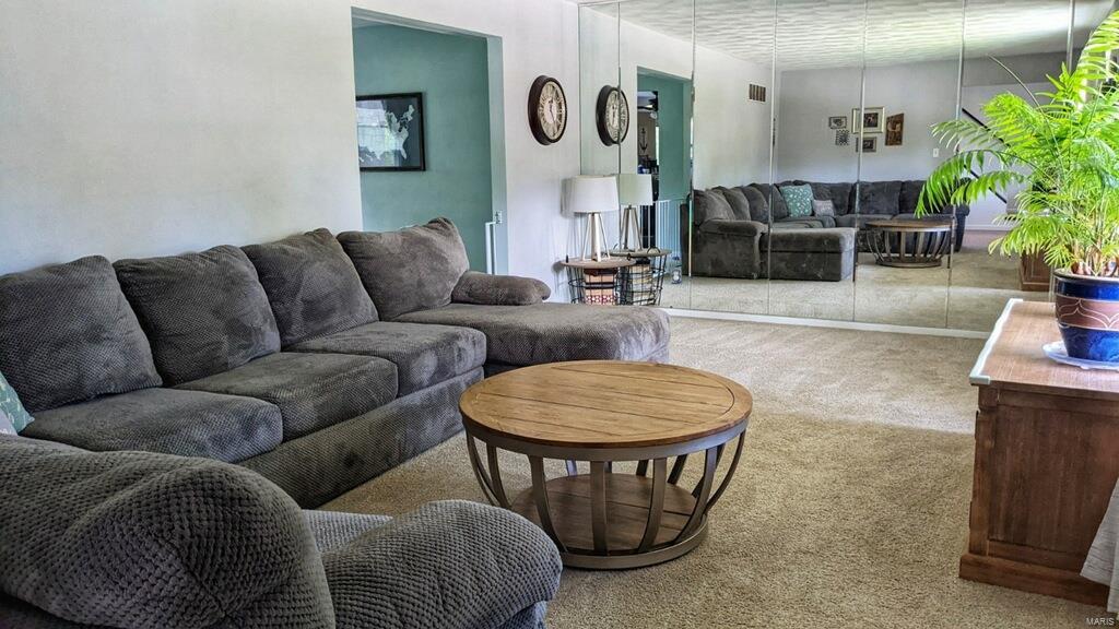 205 Shiloh Station Road O'Fallon, IL 62269 - Photo 7 of 55