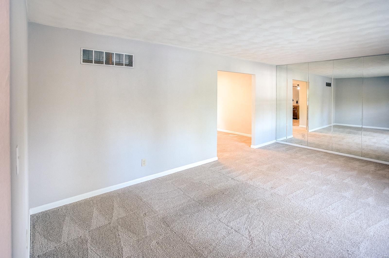 205 Shiloh Station Road O'Fallon, IL 62269 - Photo 9 of 55