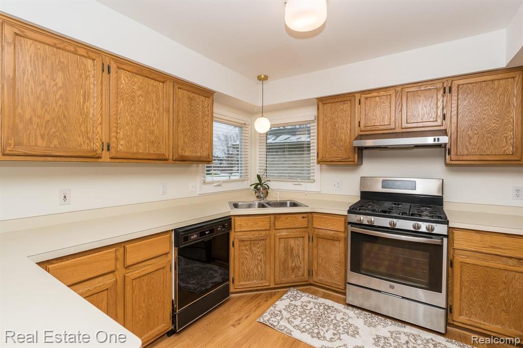 3151 Primrose Drive Rochester Hills, MI 48307 - Photo 20 of 48