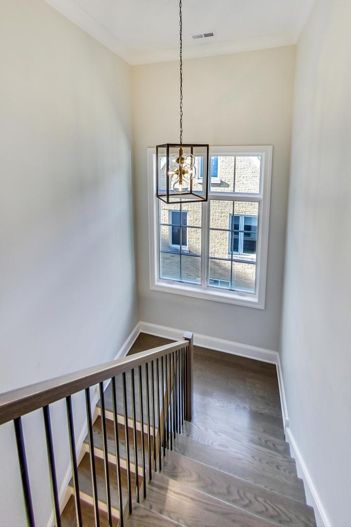 426 Washington Street Elmhurst, IL 60126 - Photo 23 of 57