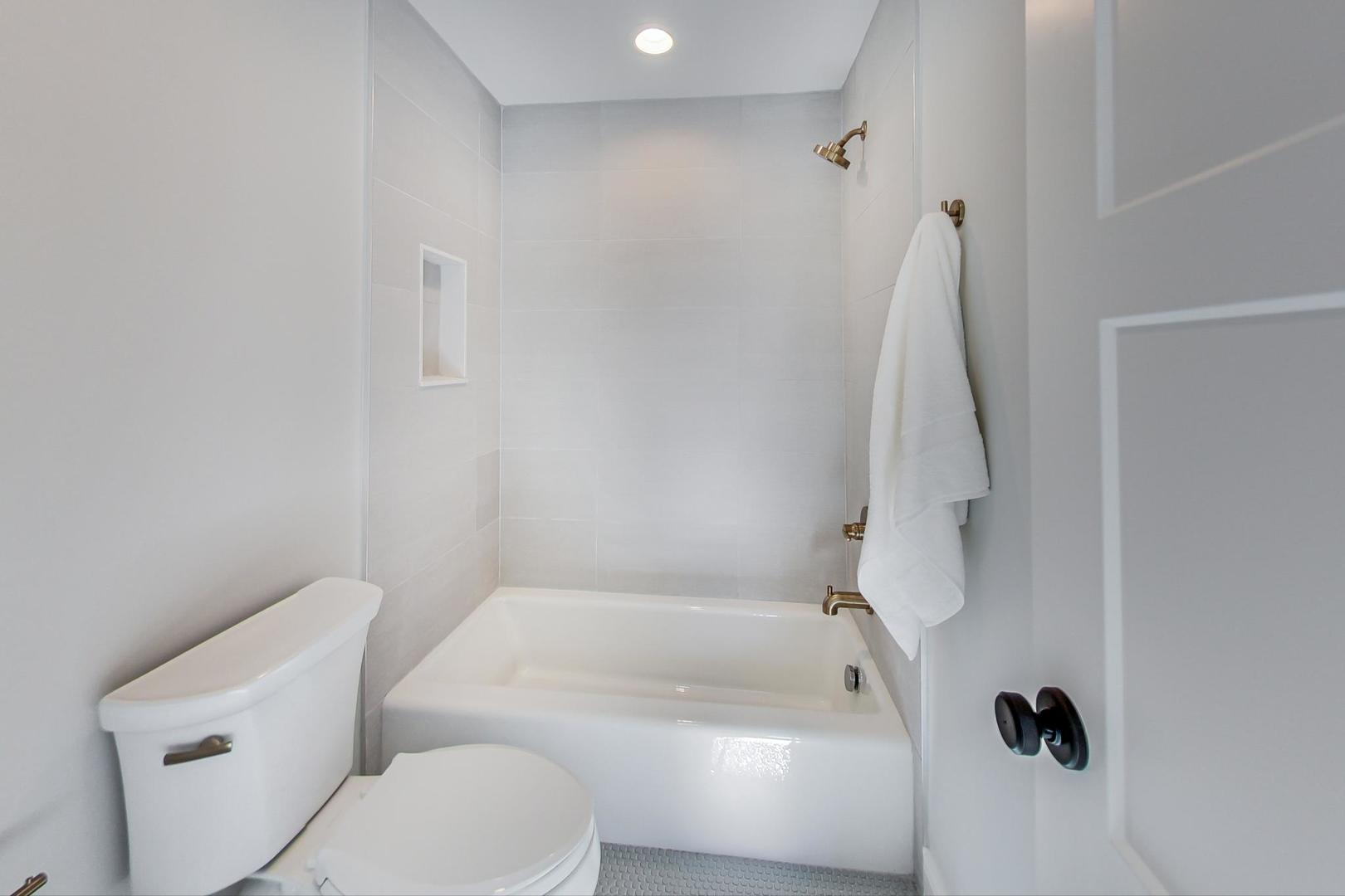 426 Washington Street Elmhurst, IL 60126 - Photo 35 of 57