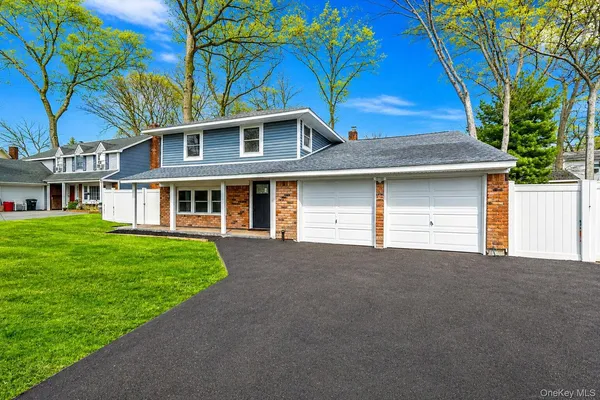 $799,000 | 76 Moriches Road, Lake Grove, NY 11755