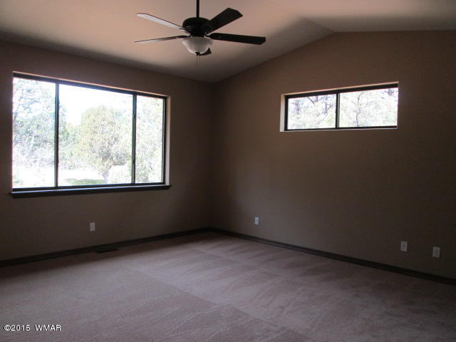 380 South Falling Leaf Road Show Low, AZ 85901 - Photo 14 of 32 Gallery Image 14