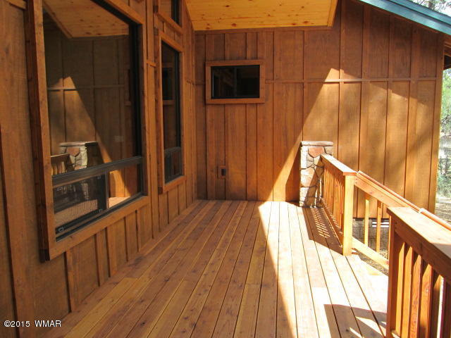 380 South Falling Leaf Road Show Low, AZ 85901 - Photo 5 of 32 Gallery Image 5
