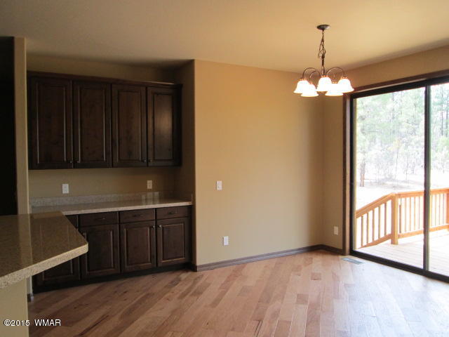 380 South Falling Leaf Road Show Low, AZ 85901 - Photo 8 of 32 Gallery Image 8