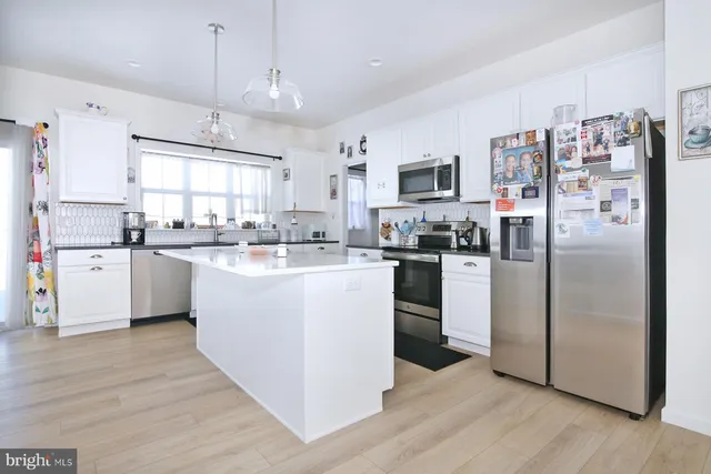 $529,900 | 216 Copper Ridge Drive, Newmanstown, PA 17073