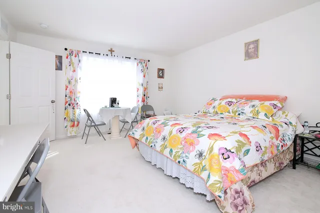 $529,900 | 216 Copper Ridge Drive, Newmanstown, PA 17073