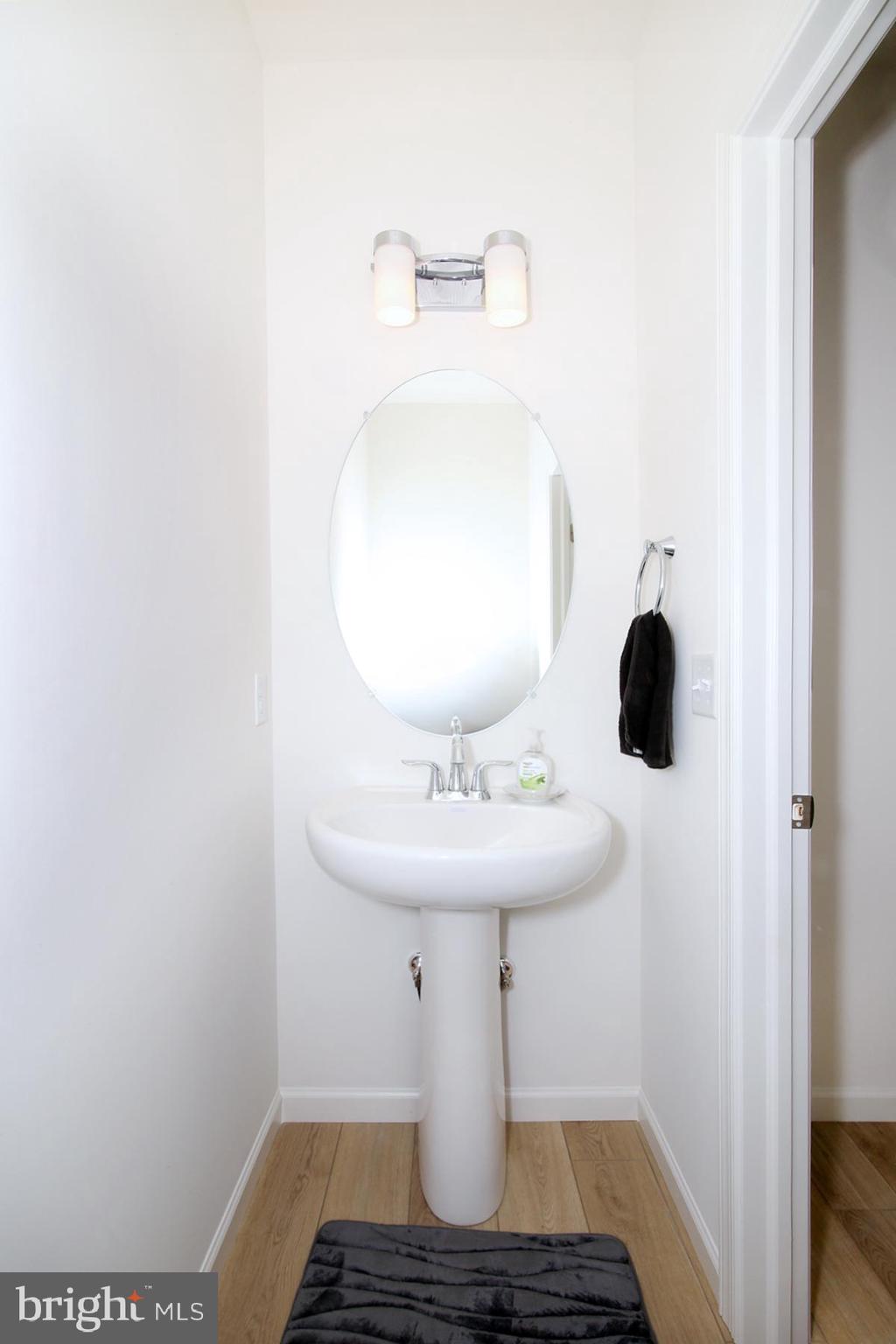 216 Copper Ridge Drive Newmanstown, PA 17073 - Photo 37 of 45 a bathroom with a sink