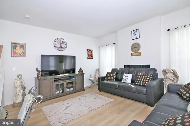 $529,900 | 216 Copper Ridge Drive, Newmanstown, PA 17073