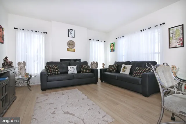 $529,900 | 216 Copper Ridge Drive, Newmanstown, PA 17073