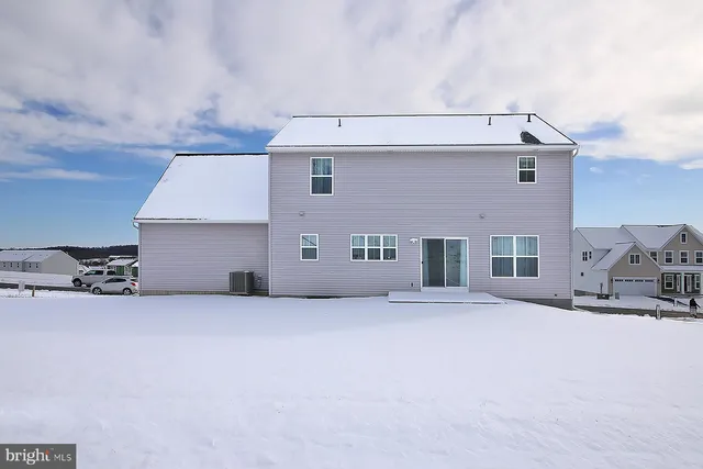 $529,900 | 216 Copper Ridge Drive, Newmanstown, PA 17073