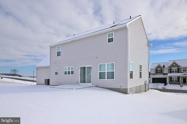 $529,900 | 216 Copper Ridge Drive, Newmanstown, PA 17073