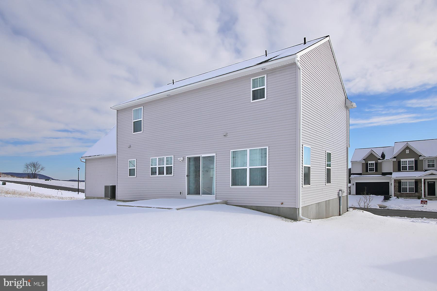 216 Copper Ridge Drive Newmanstown, PA 17073 - Photo 6 of 45 a very nice looking room with a large window