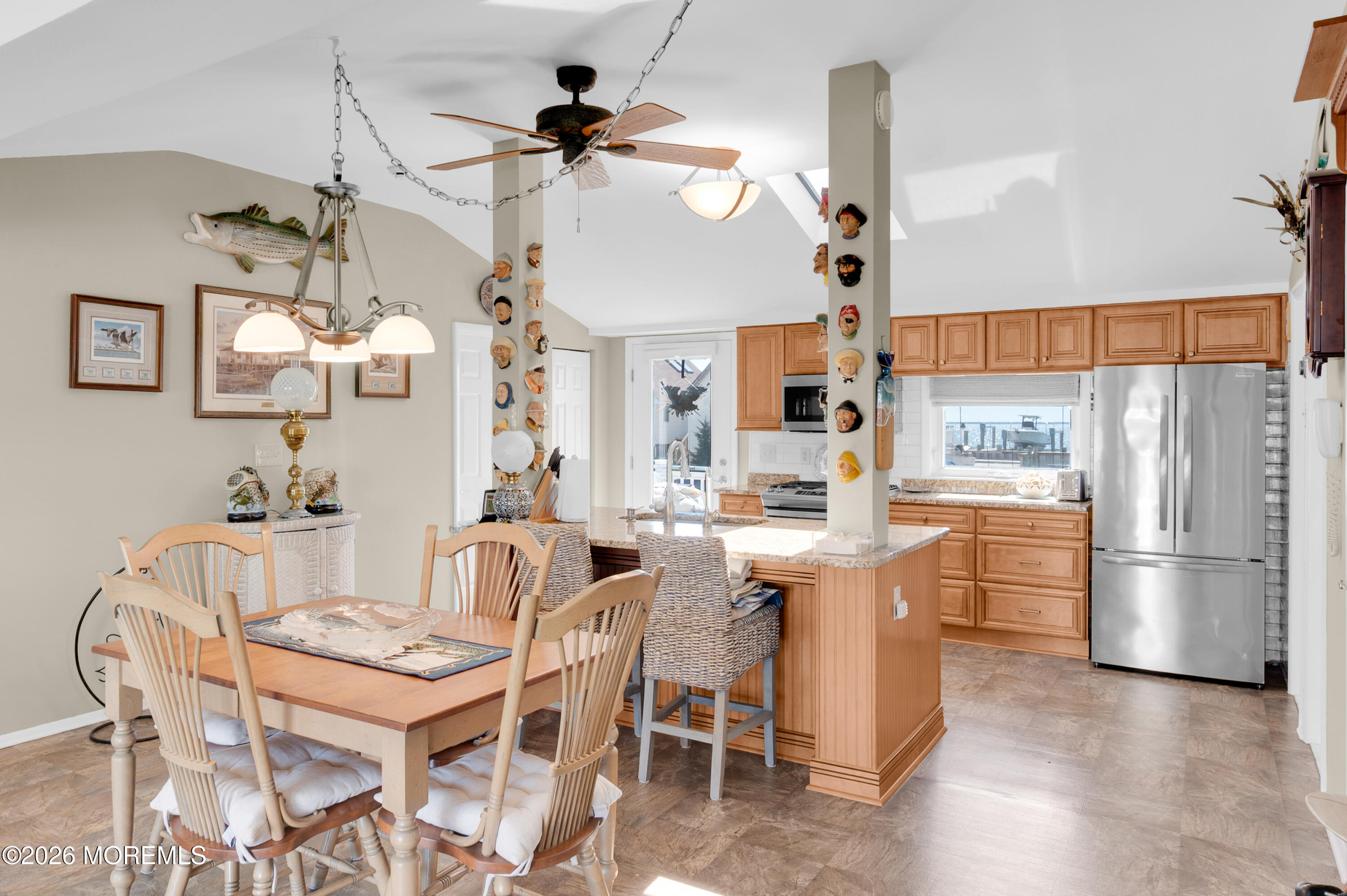 264 Heron Road Tuckerton, NJ 08087 - Photo 11 of 83 Dining 3-2