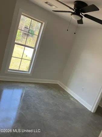 $298,500 | 1136 Crews Lane, Crystal Springs, MS 39059