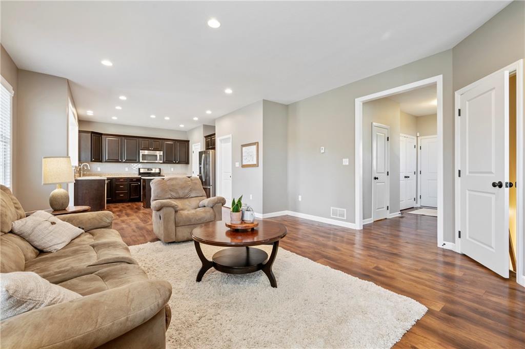 111 Granite Ridge Circle Mars, PA 16046 - Photo 5 of 25 Gallery Image 5
