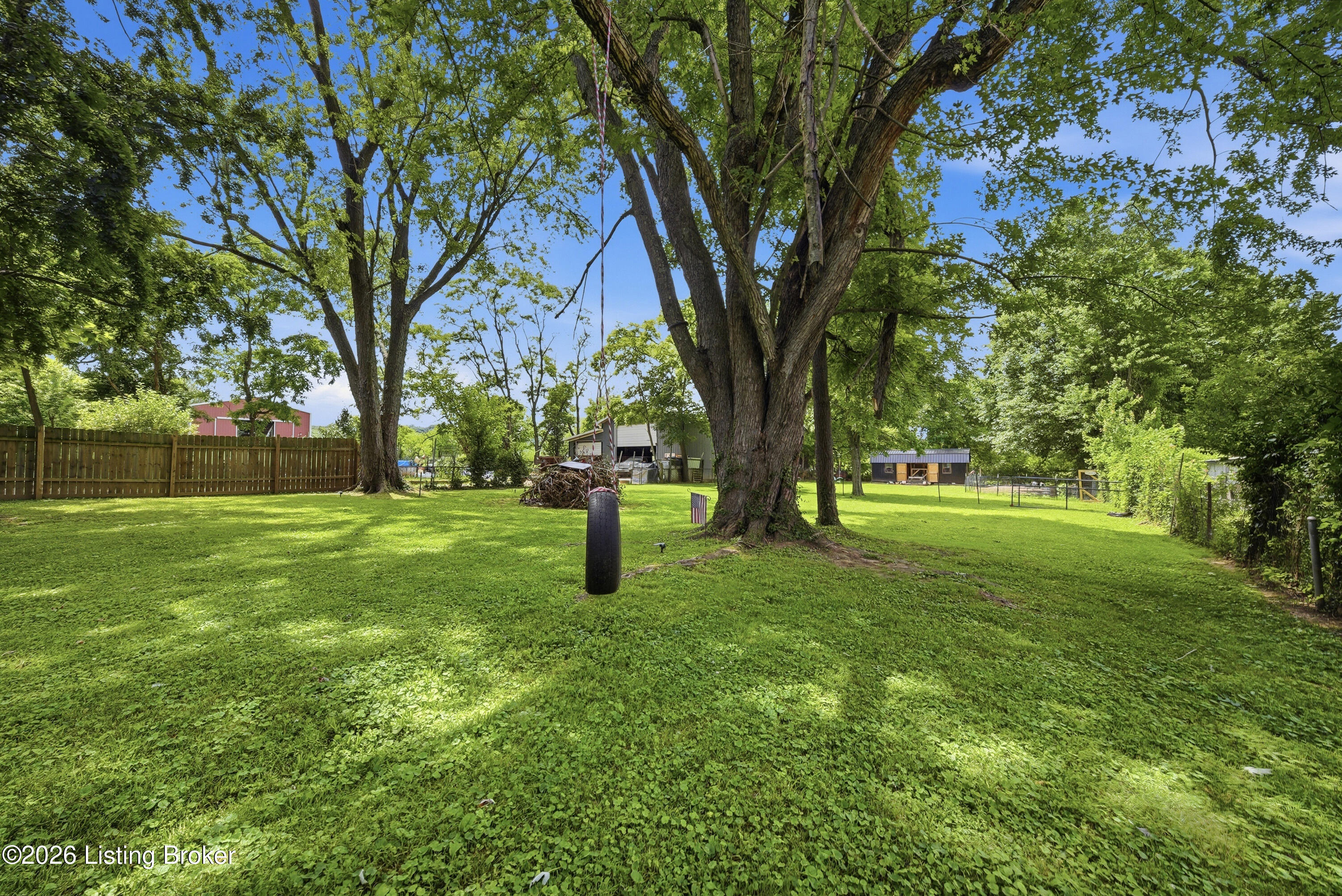 9712 Keys Ferry Road Fairdale, KY 40118 - Photo 37 of 48 37_9712keysferry_louisvillerealestatemed