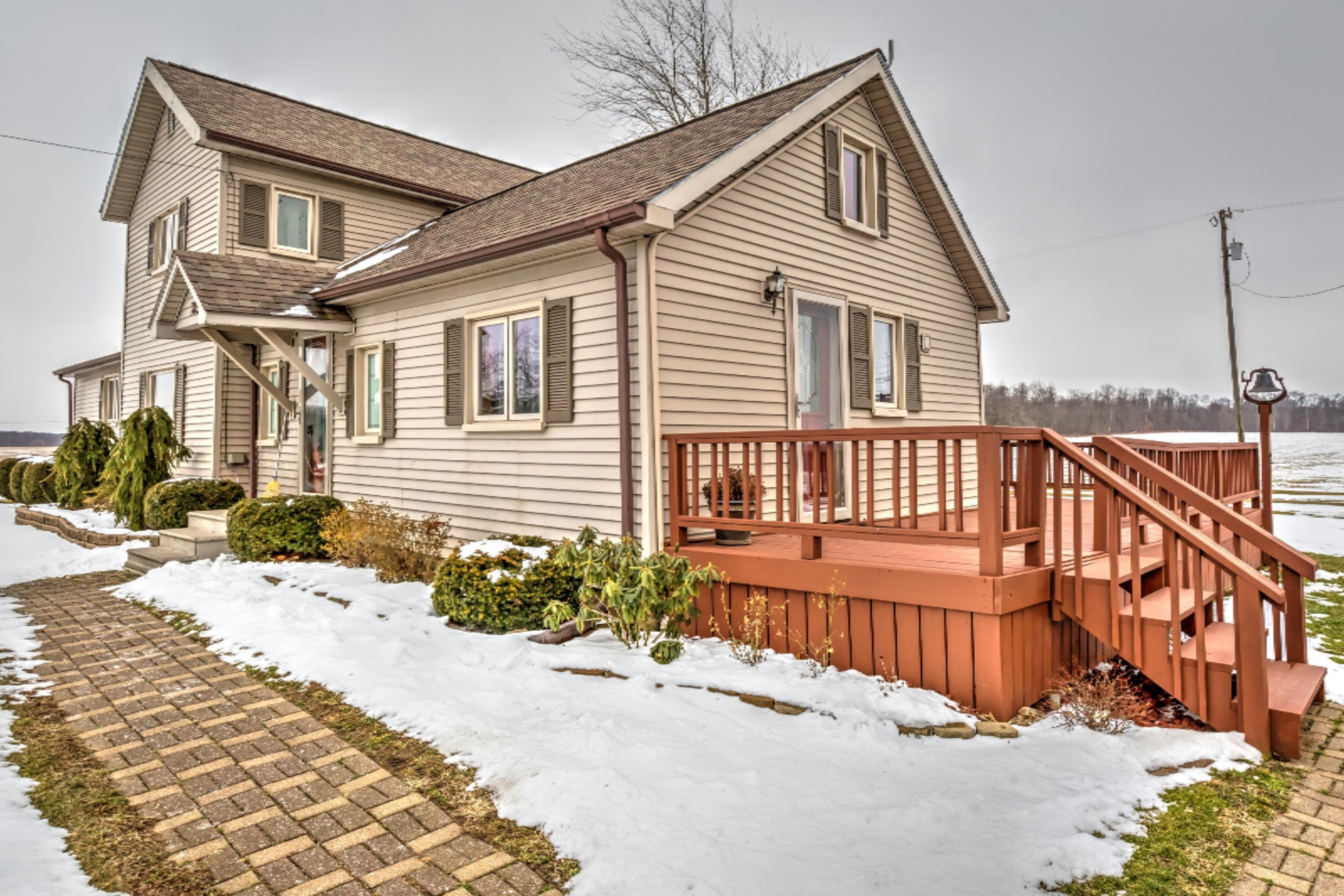 105 West Fenn Road Coldwater, MI 49036 - Photo 2 of 44 101-house