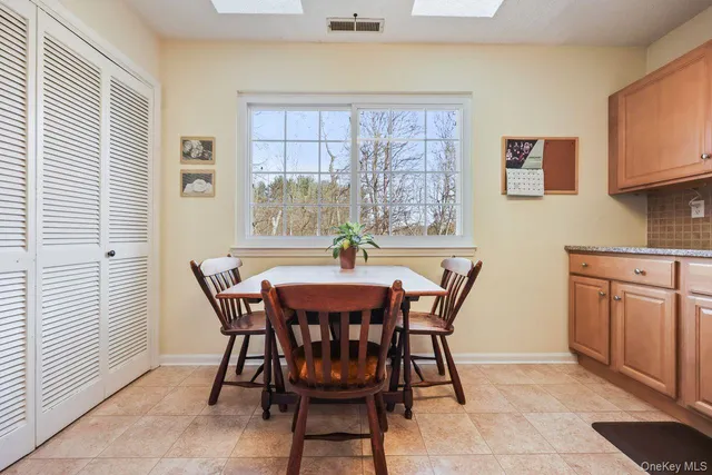 $425,000 | 202 Great Lawn Court, Brewster, NY 10509