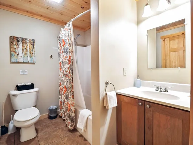 $1,200,000 | 75 Vail Drive, Newry, ME 04261