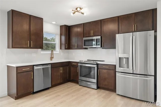 $309,741 | 47 Town Ctr Court, Foristell, MO 63348