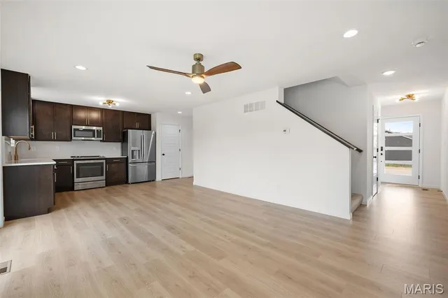 $309,741 | 47 Town Ctr Court, Foristell, MO 63348