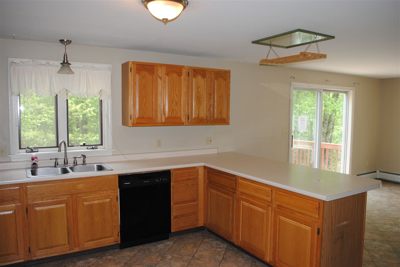 37 Cinnamon Ridge Road Somersworth, NH 03878 - Photo 8 of 19 Gallery Image 8