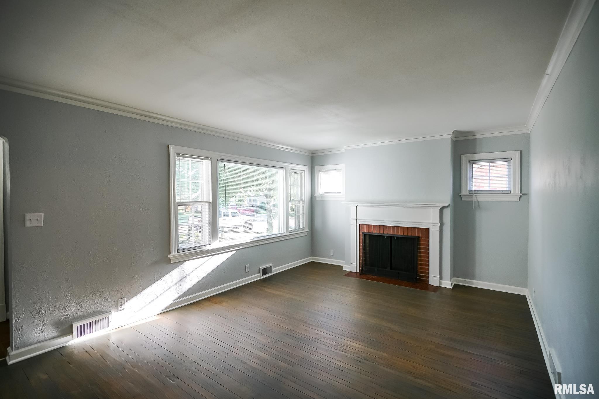 1101 West Ridge Road Peoria, IL 61614 - Photo 11 of 99 Gallery Image 11