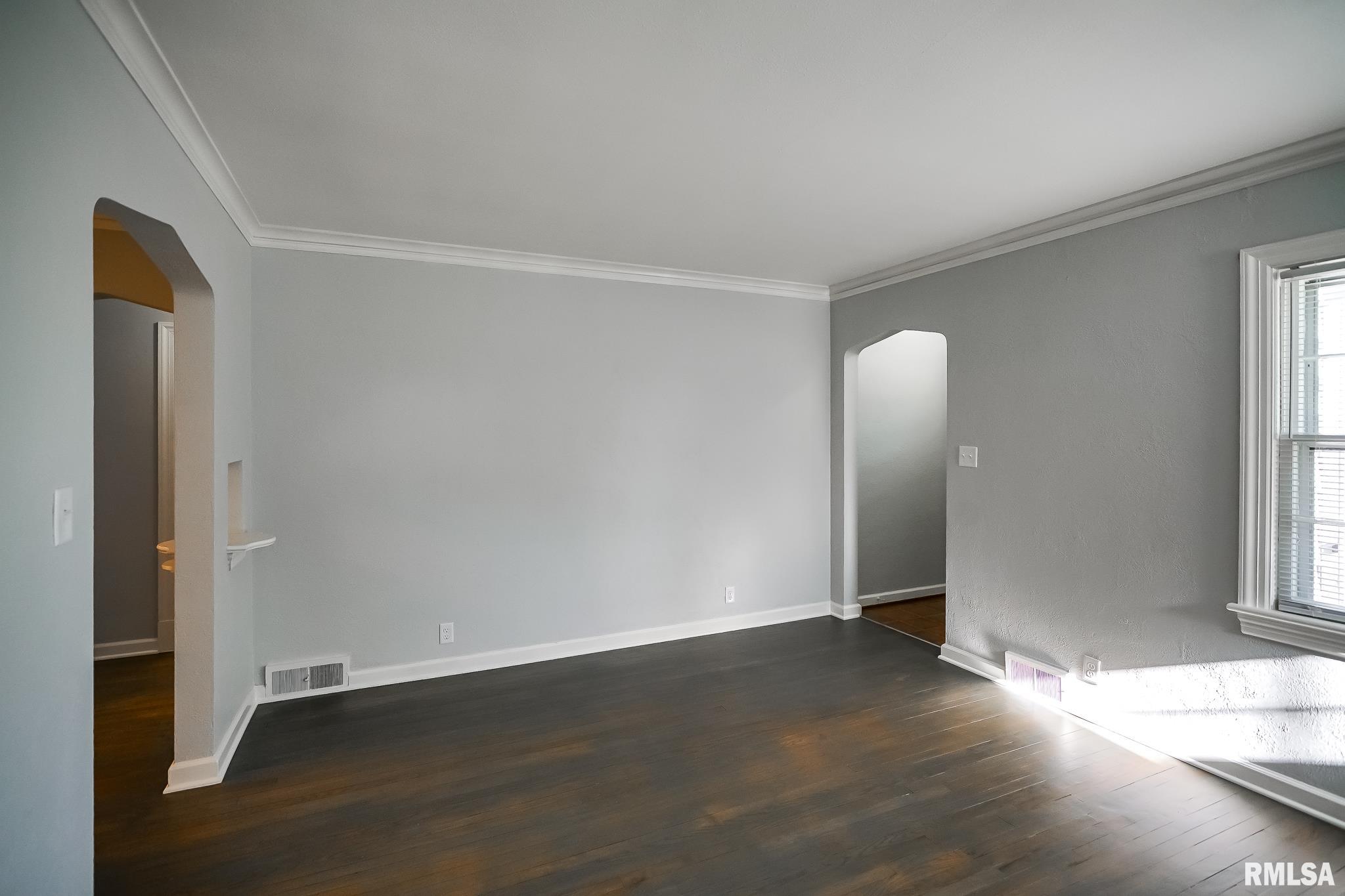 1101 West Ridge Road Peoria, IL 61614 - Photo 13 of 99 Gallery Image 13