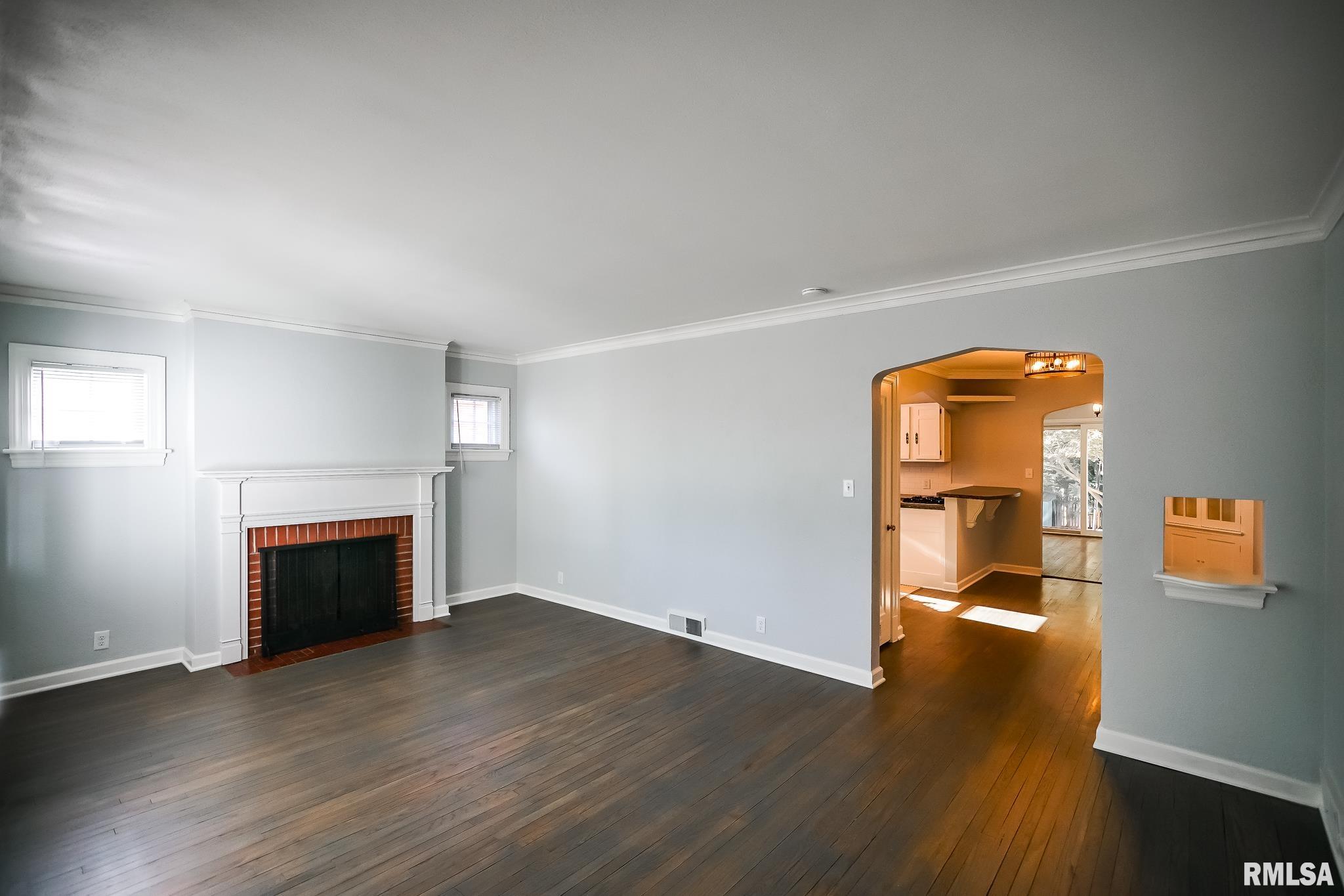 1101 West Ridge Road Peoria, IL 61614 - Photo 14 of 99 Gallery Image 14
