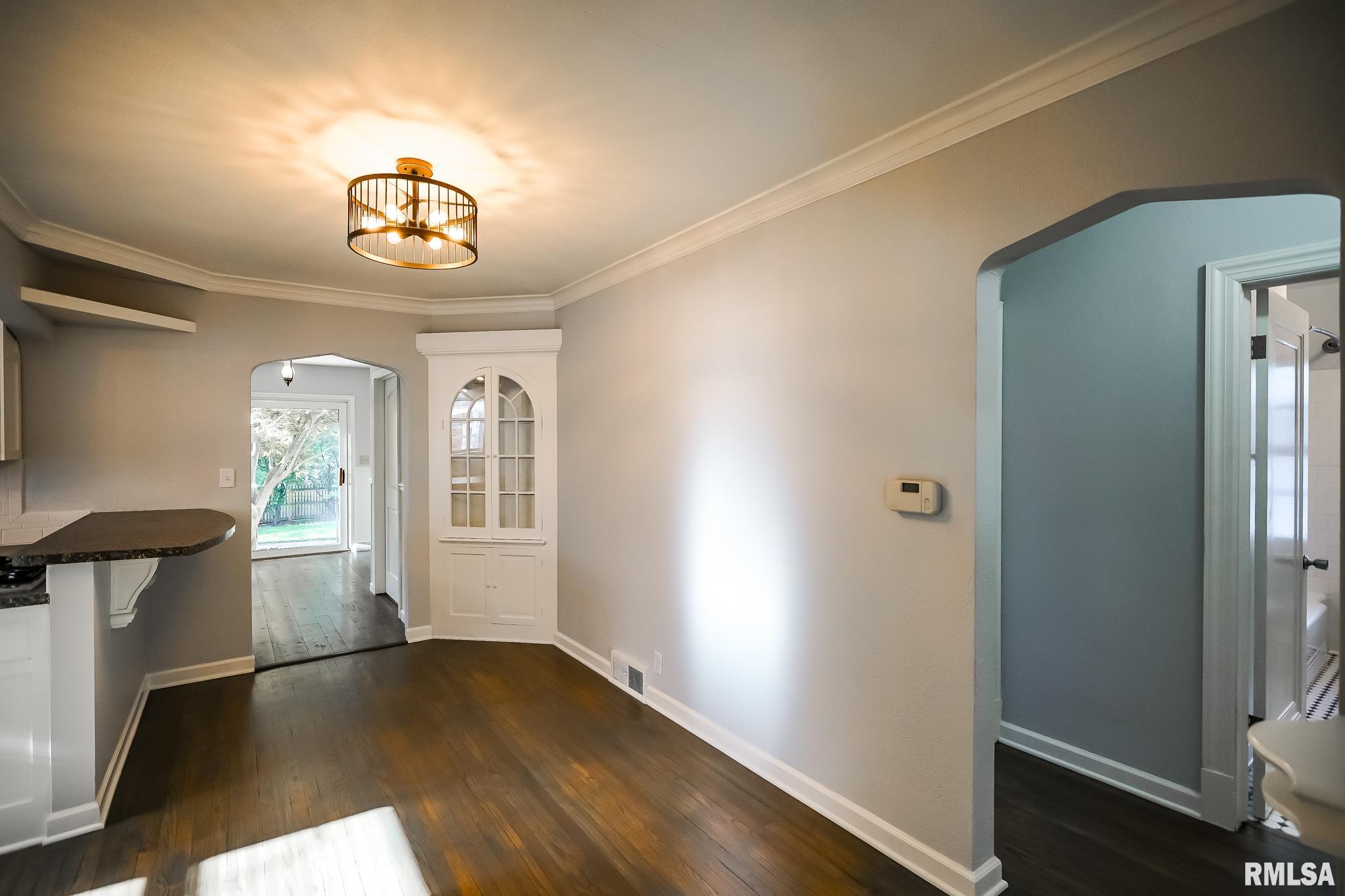 1101 West Ridge Road Peoria, IL 61614 - Photo 19 of 99 Gallery Image 19
