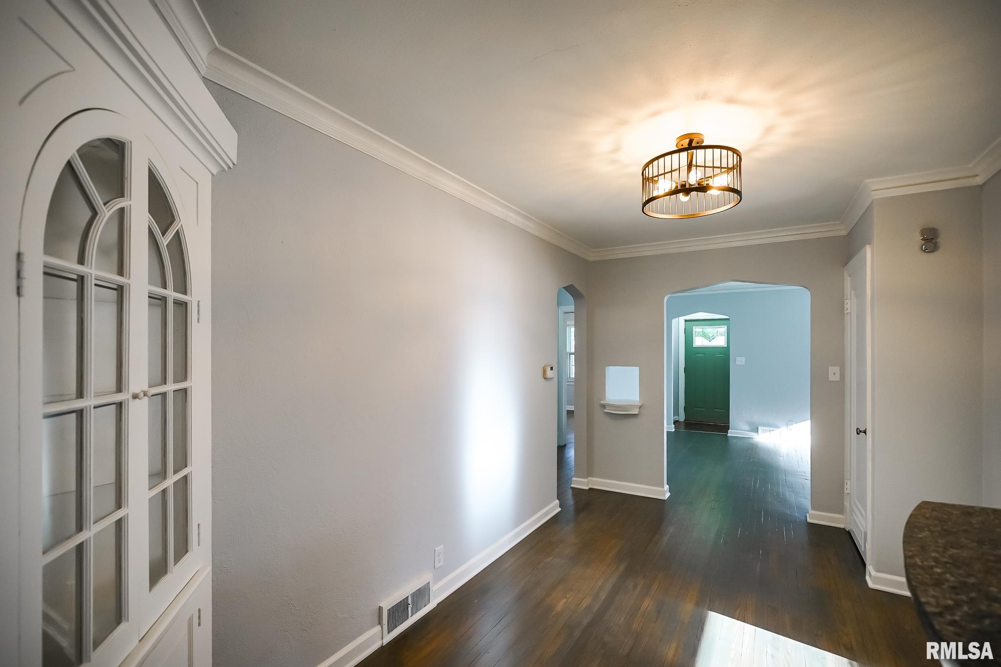 1101 West Ridge Road Peoria, IL 61614 - Photo 20 of 99 Gallery Image 20