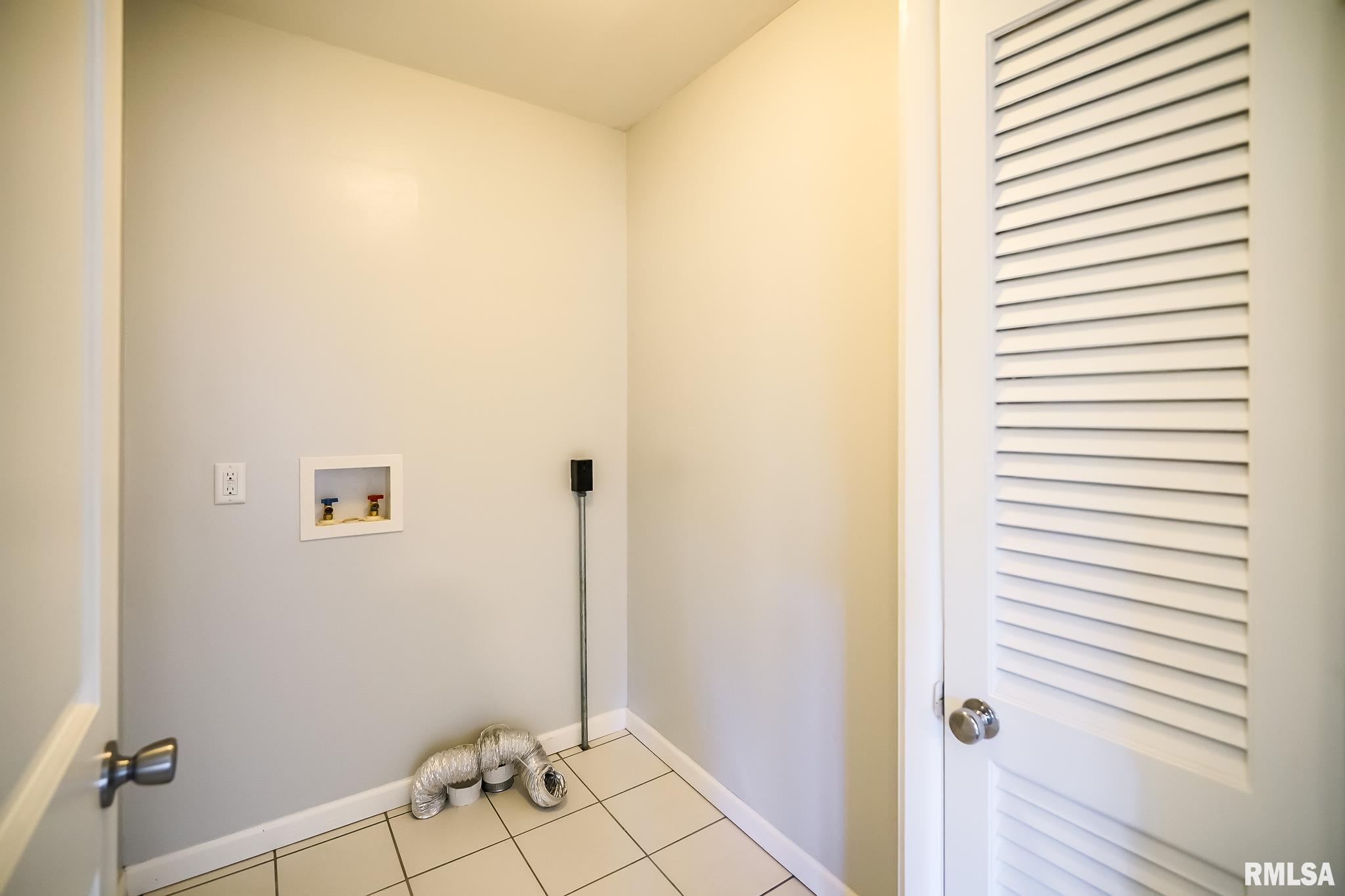 1101 West Ridge Road Peoria, IL 61614 - Photo 43 of 99 Gallery Image 43