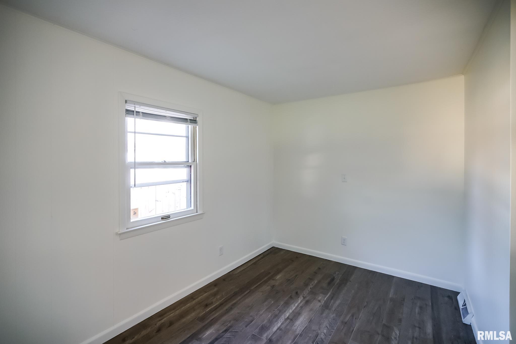 1101 West Ridge Road Peoria, IL 61614 - Photo 51 of 99 Gallery Image 51