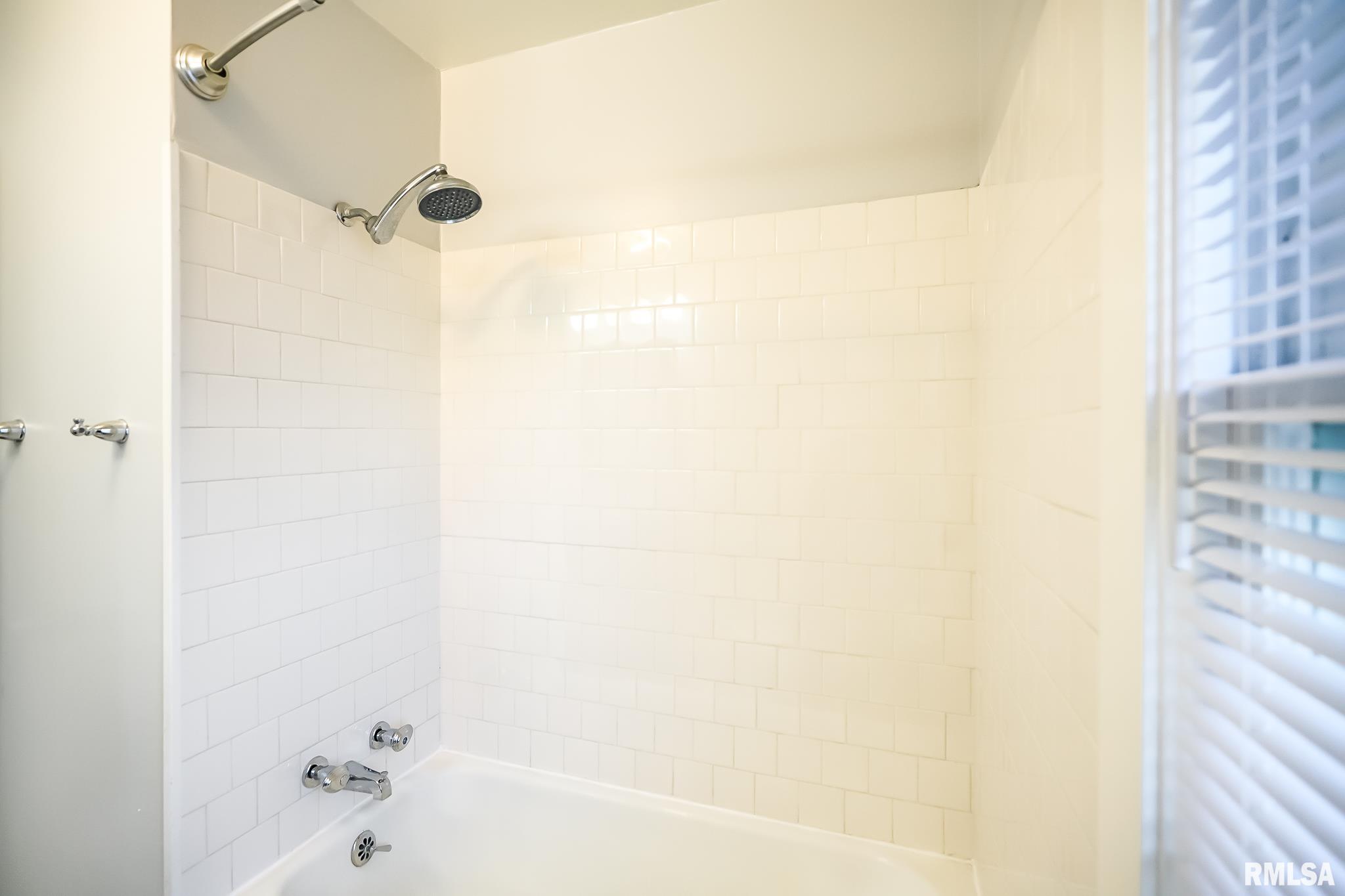 1101 West Ridge Road Peoria, IL 61614 - Photo 60 of 99 Gallery Image 60