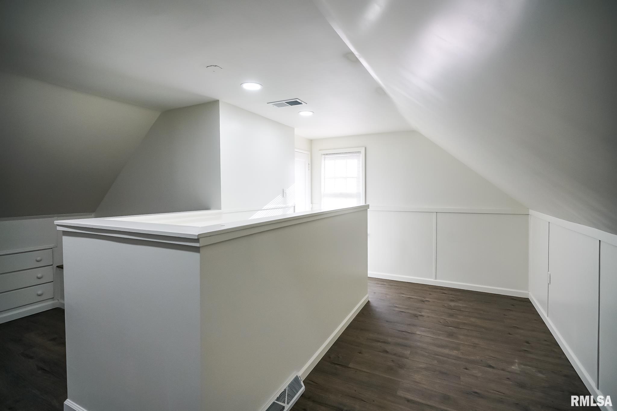 1101 West Ridge Road Peoria, IL 61614 - Photo 66 of 99 Gallery Image 66
