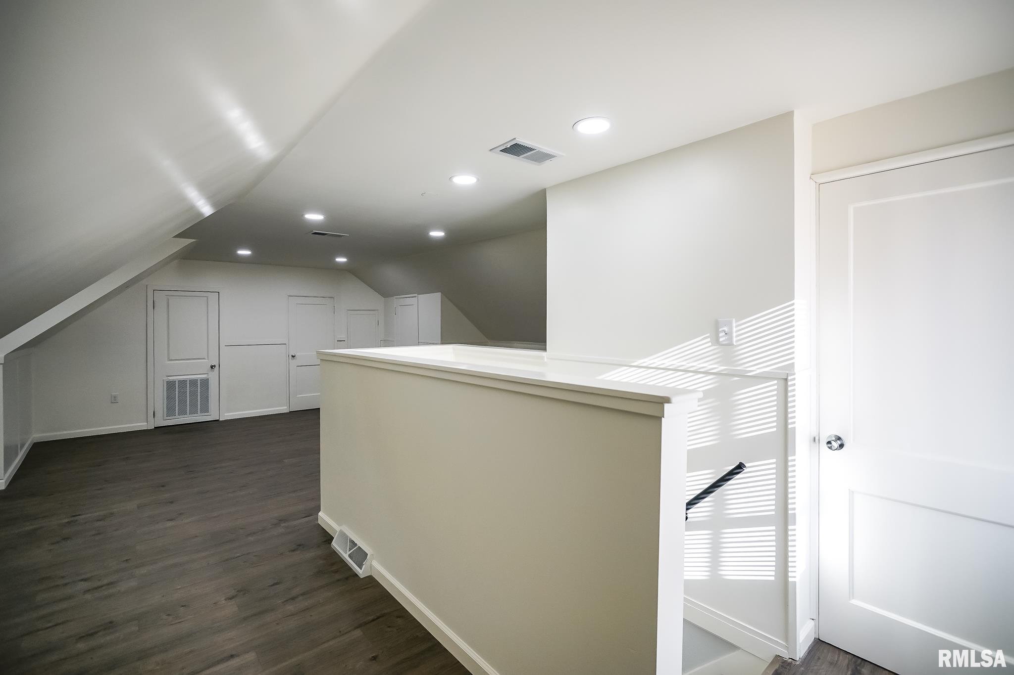 1101 West Ridge Road Peoria, IL 61614 - Photo 67 of 99 Gallery Image 67