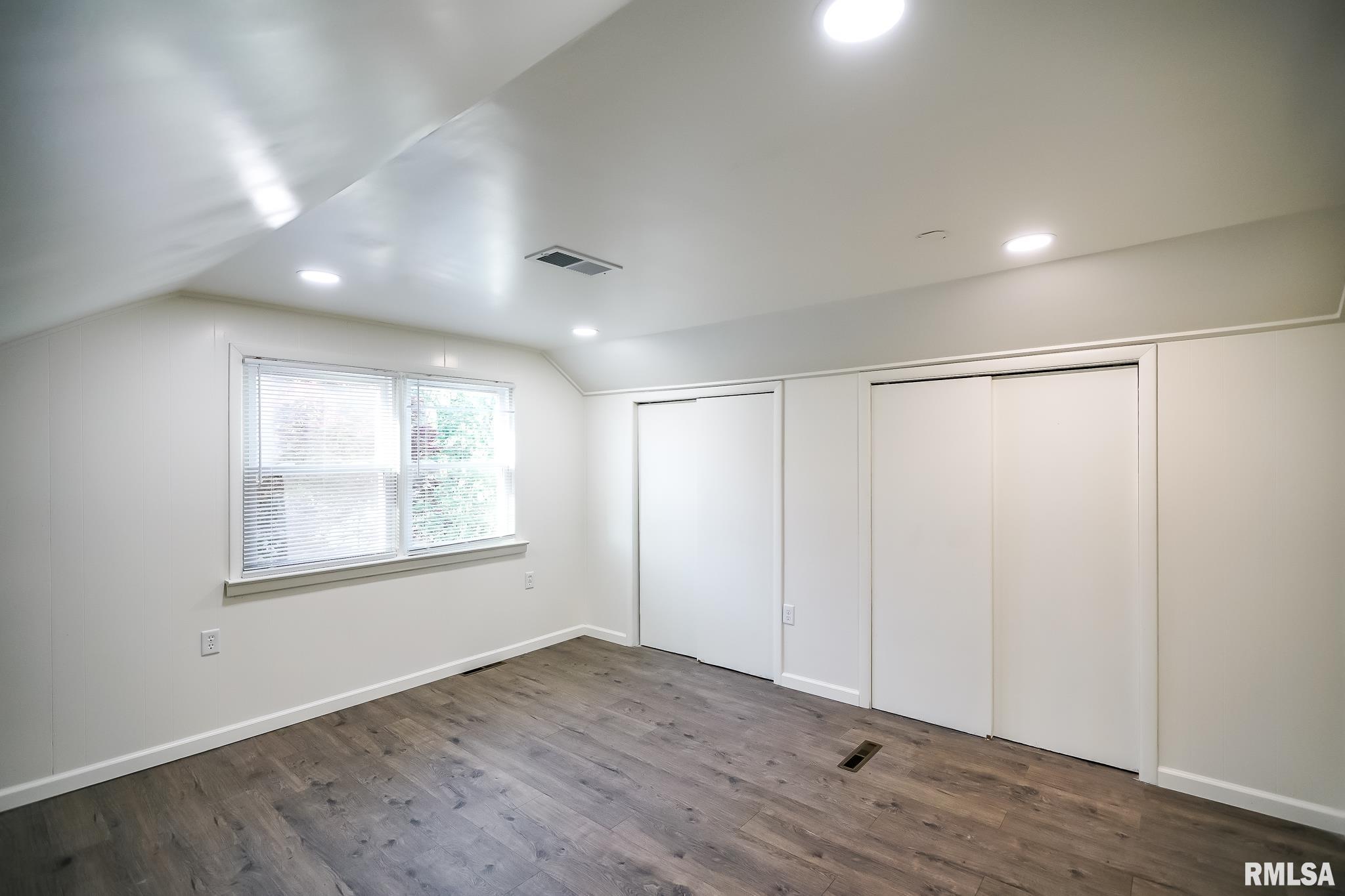 1101 West Ridge Road Peoria, IL 61614 - Photo 81 of 99 Gallery Image 81