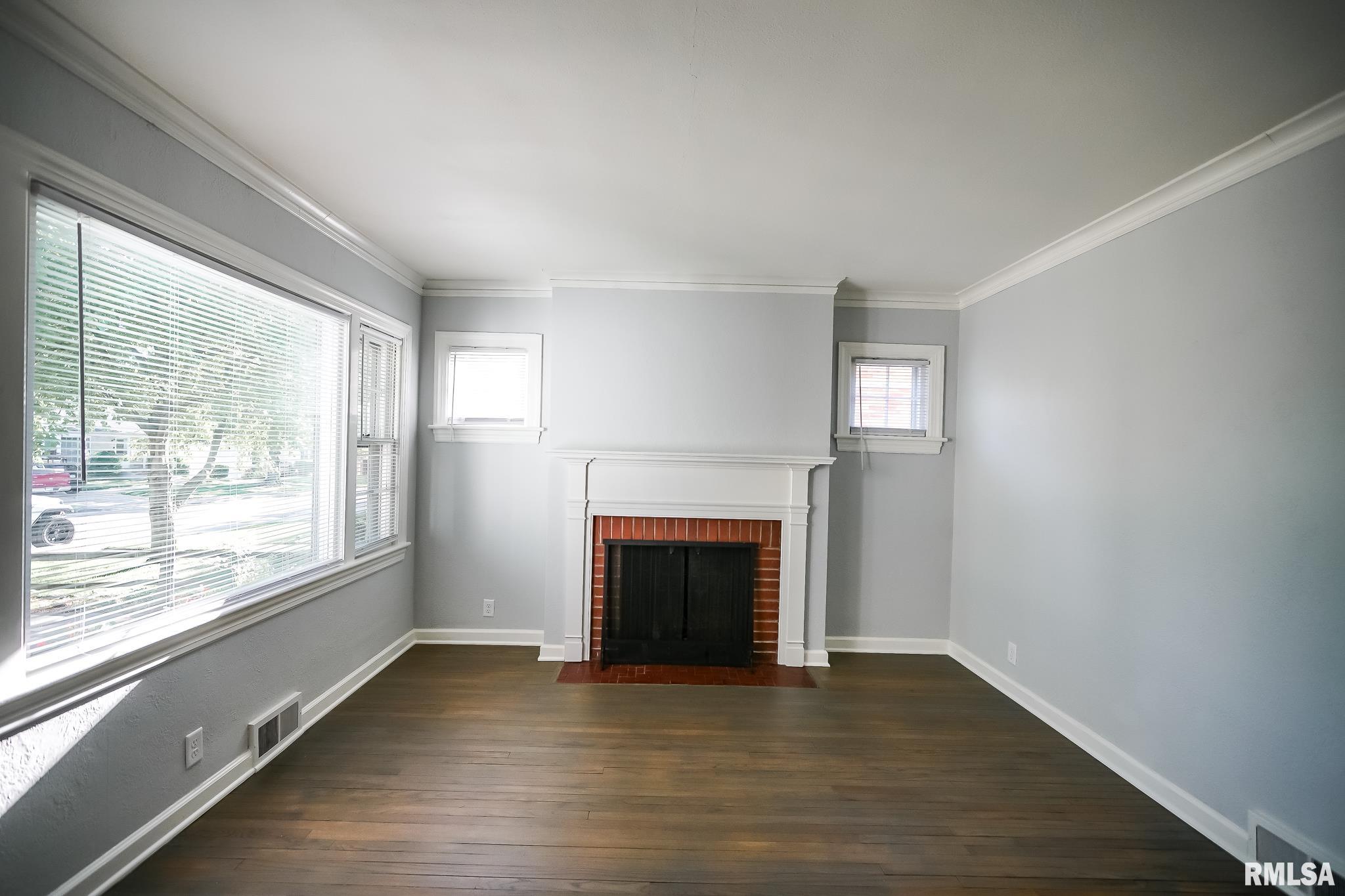 1101 West Ridge Road Peoria, IL 61614 - Photo 9 of 99 Gallery Image 9