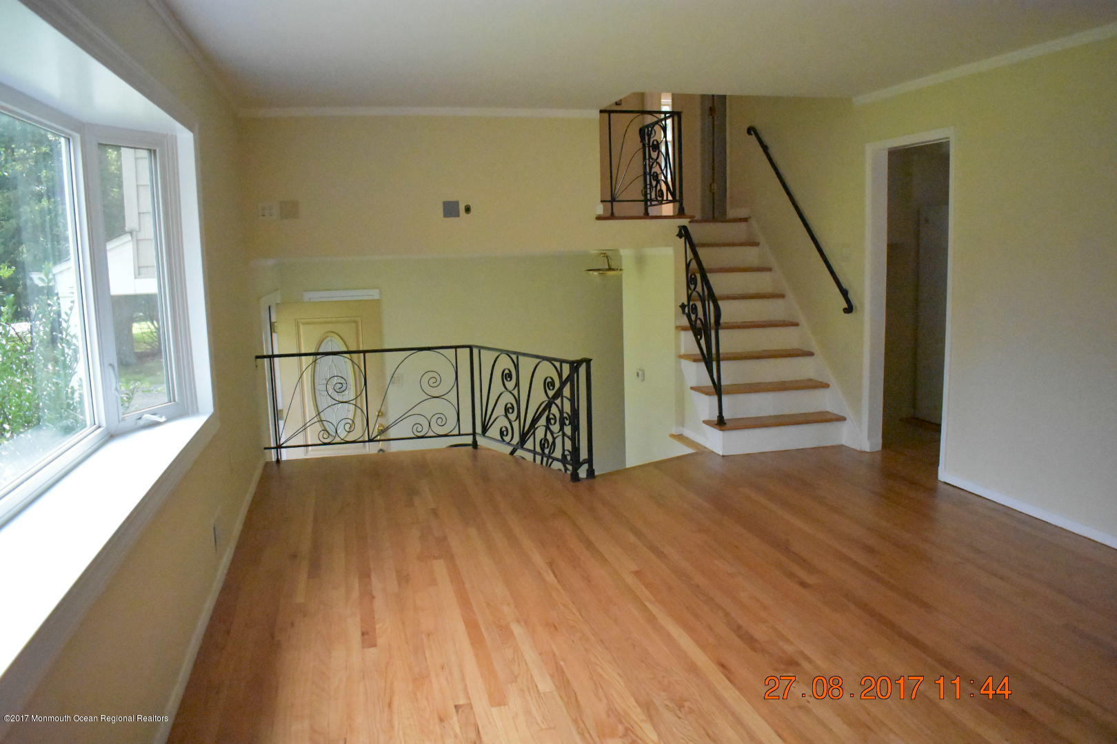 80 Swimming River Road Lincroft, NJ 07738 - Photo 3 of 17 DSC_0757