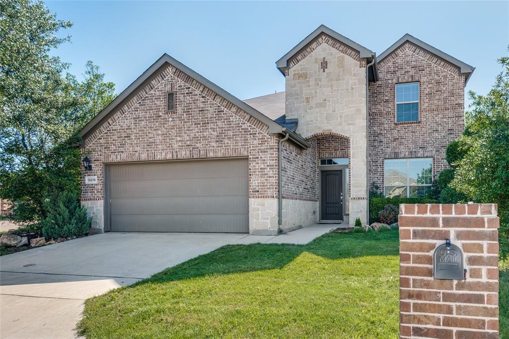 13216 Ragged Spur Court Fort Worth, TX 76052 - Photo 2 of 37