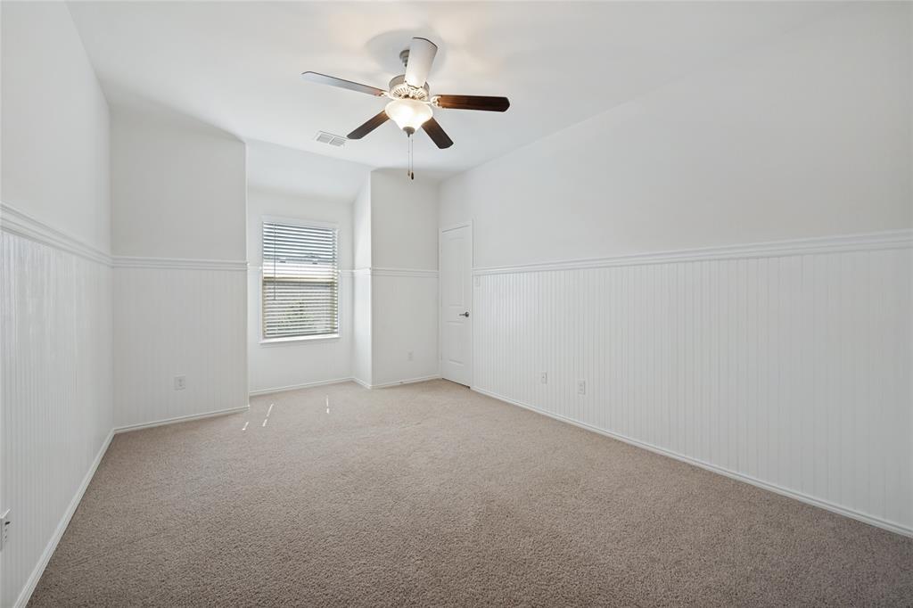 13216 Ragged Spur Court Fort Worth, TX 76052 - Photo 23 of 37