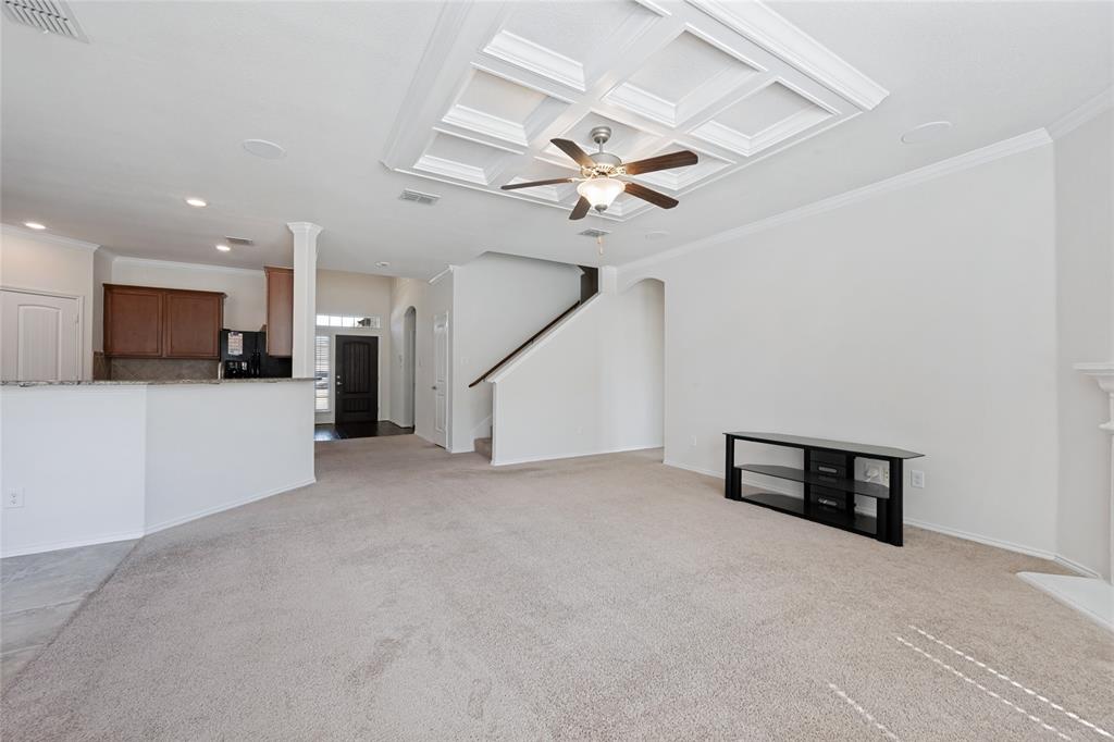 13216 Ragged Spur Court Fort Worth, TX 76052 - Photo 7 of 37