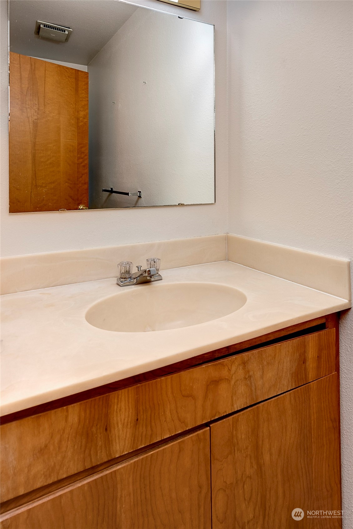 8833 North Midvale Place Seattle, WA 98103 - Photo 16 of 30