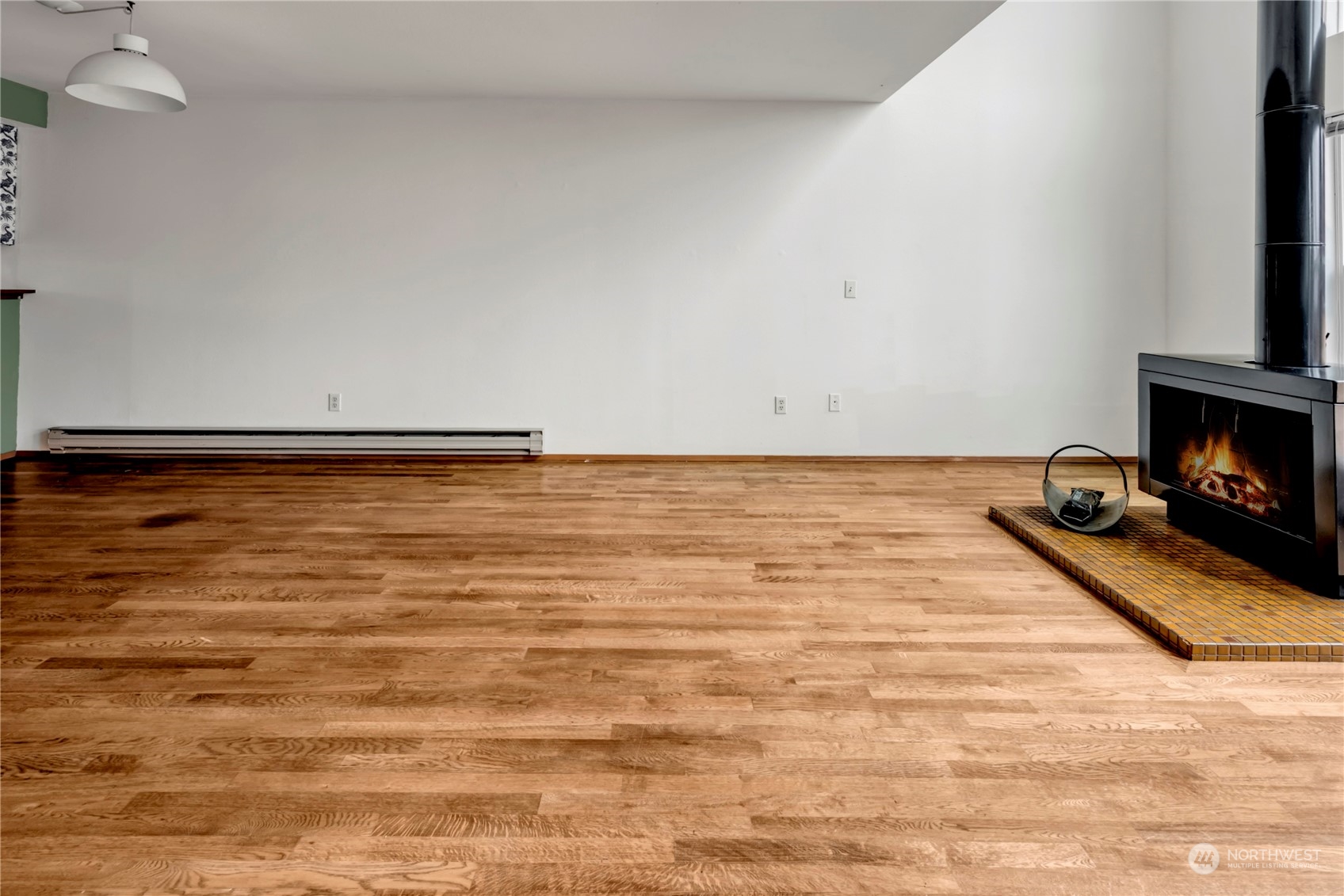 8833 North Midvale Place Seattle, WA 98103 - Photo 4 of 30