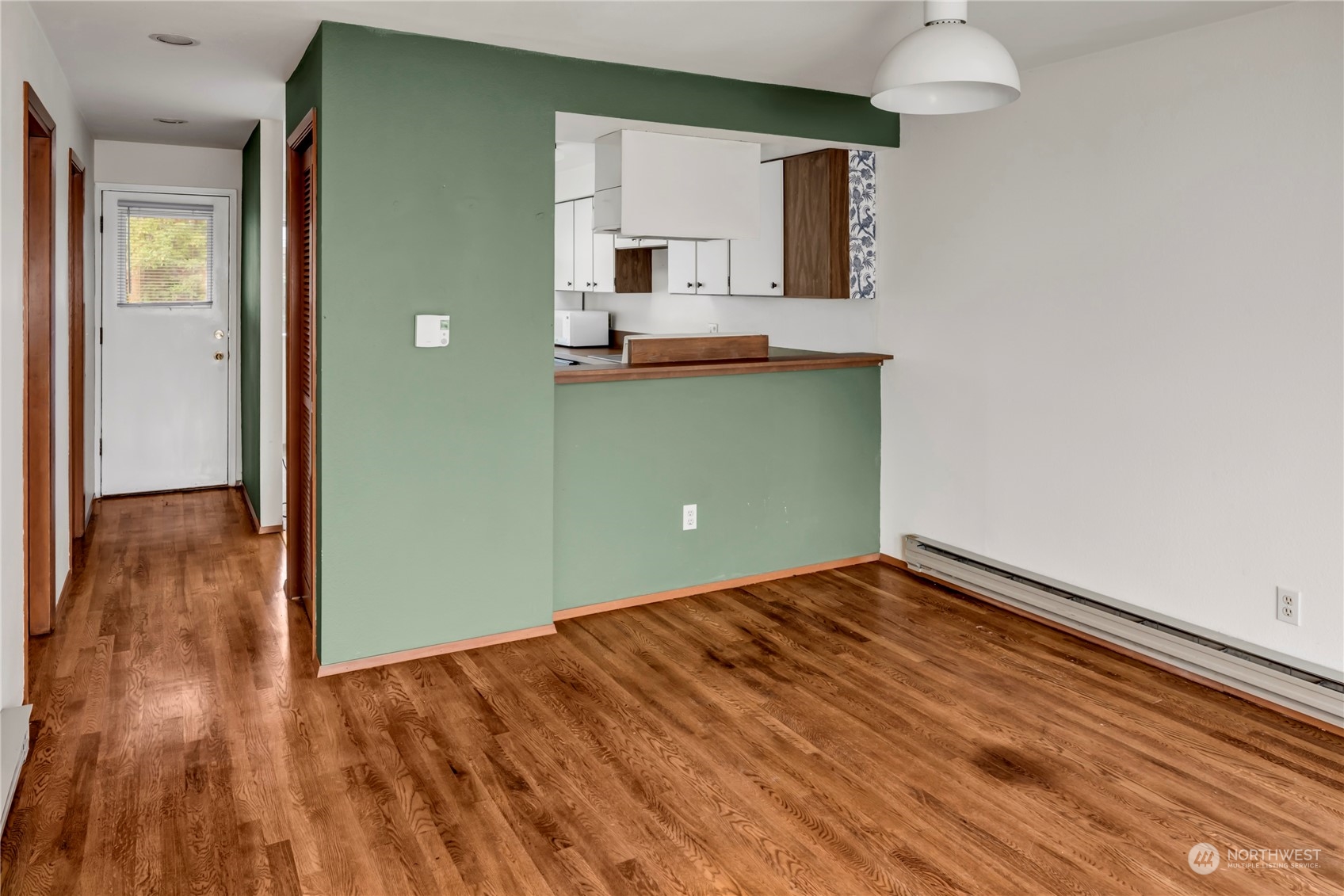 8833 North Midvale Place Seattle, WA 98103 - Photo 10 of 30